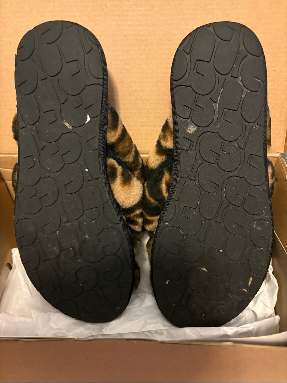 UGG Leopard Faux Fur Crisscross Slide Slippers - Brown & Black - Picture 4 of 4